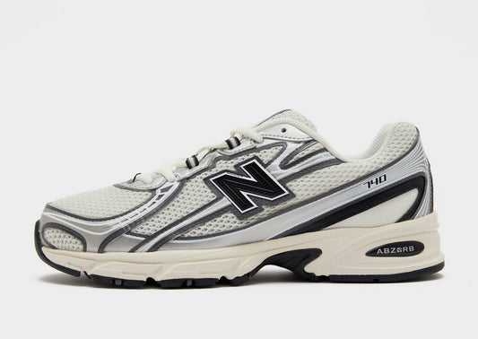 New Balance 740